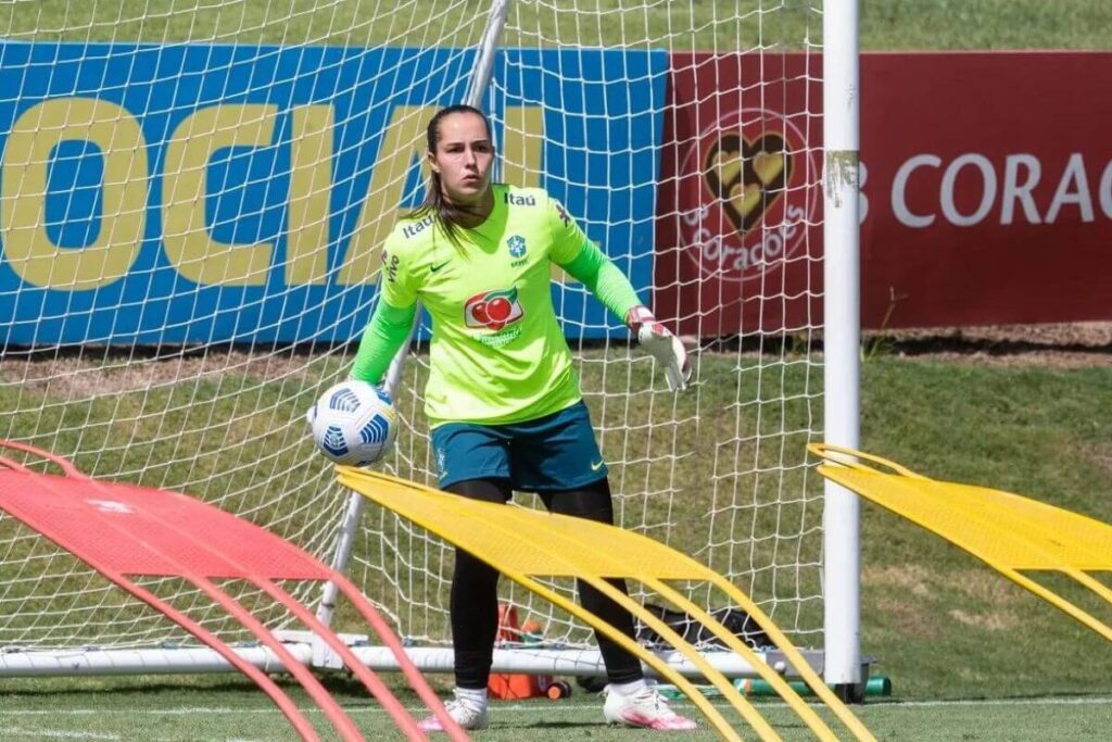 Goleira Nicole é do Corinthians