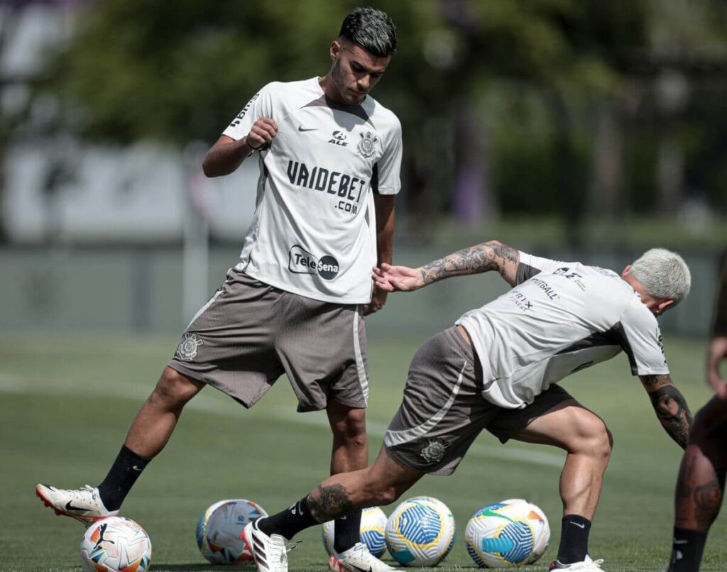 Fausto Vera e Igor Coronado perto de retorno