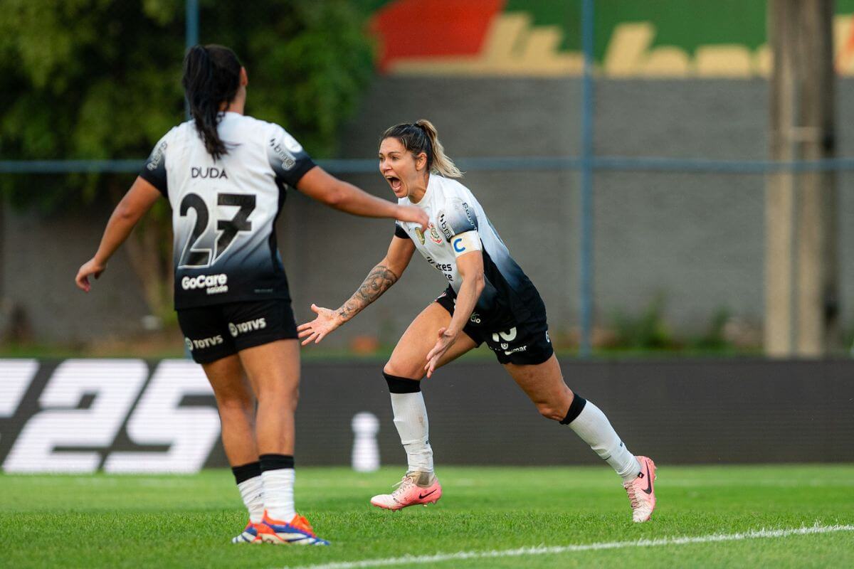 Corinthians x Ind Santa Fe na Final da Libertadores Feminina 2024